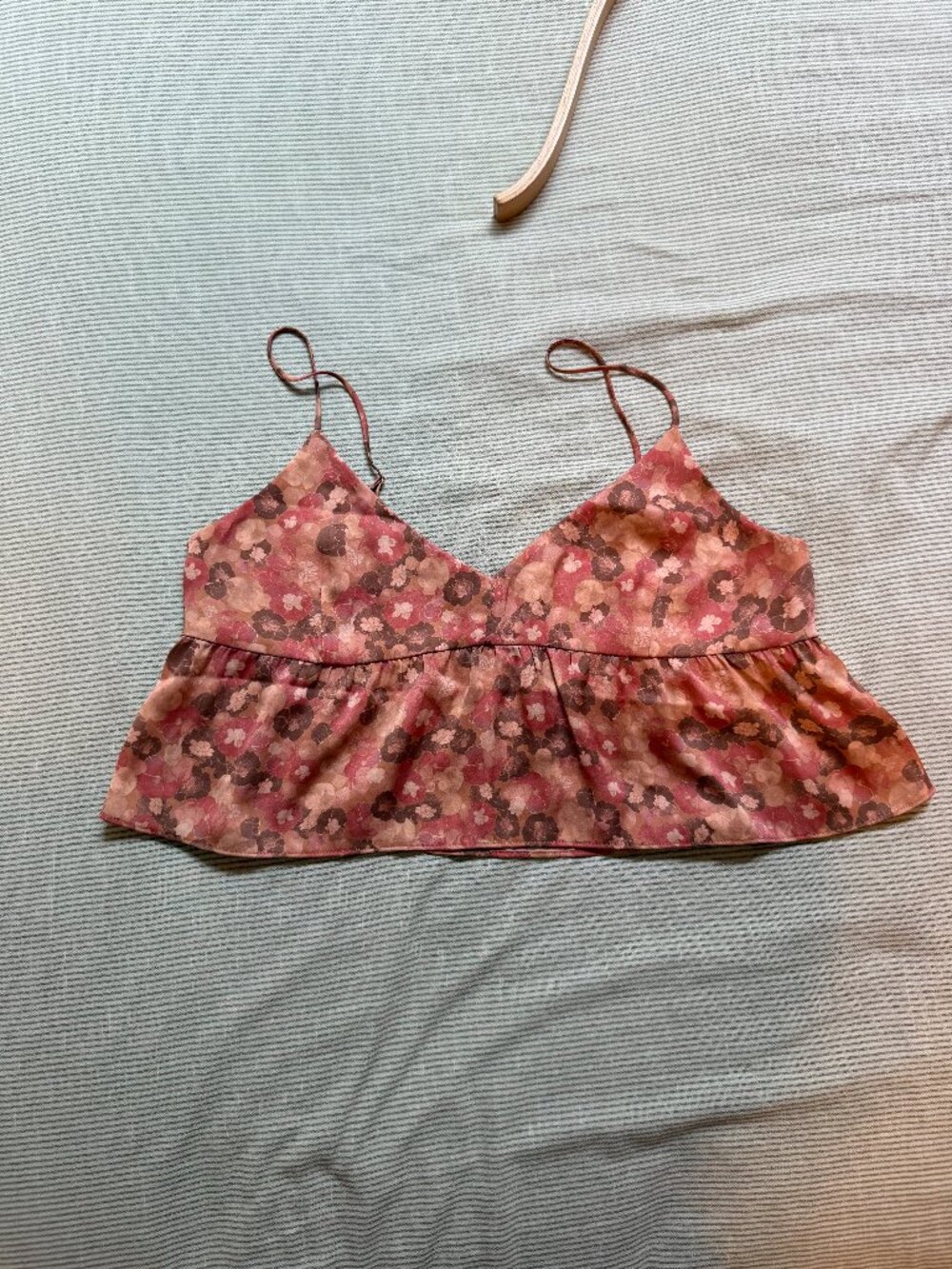 Aritzia Little Moon Lover Cami Top - M